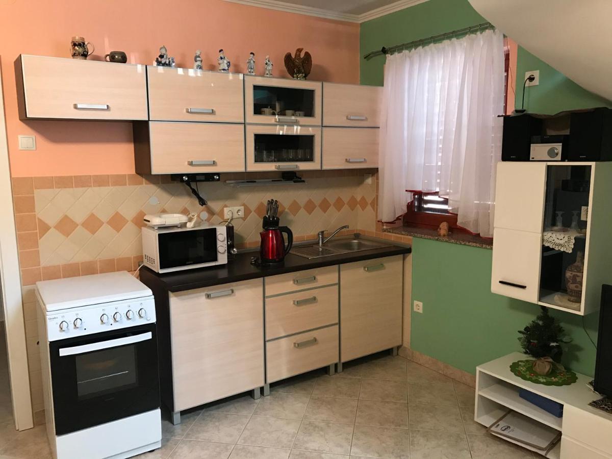 Апартаменты Kuca Za Odmor Magdalena&V Крапина Экстерьер фото